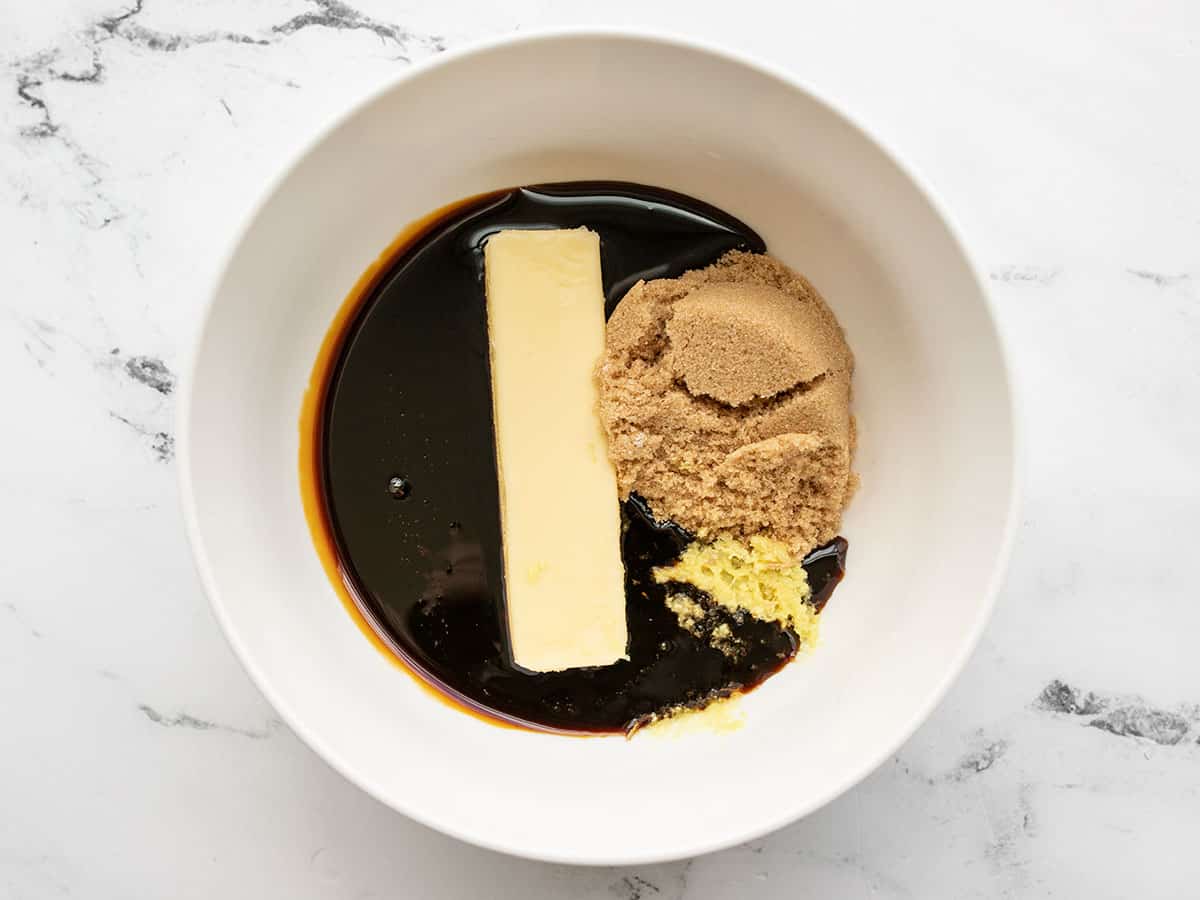 Wet ingredients for cookies in a bowl