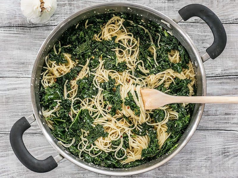 Finished pot of Garlic Parmesan Kale Pasta