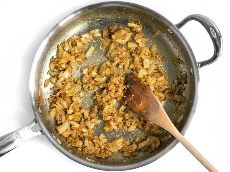 Toast Curry Powder for Curried Chickpeas with Spinach