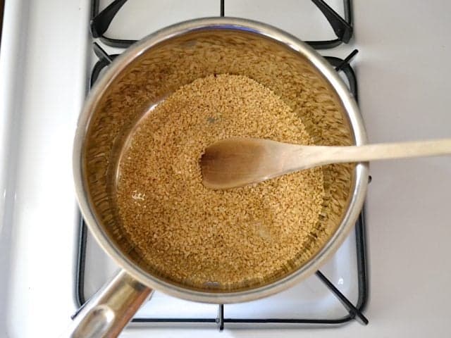 Toasting Bulgur in bottom of pot 