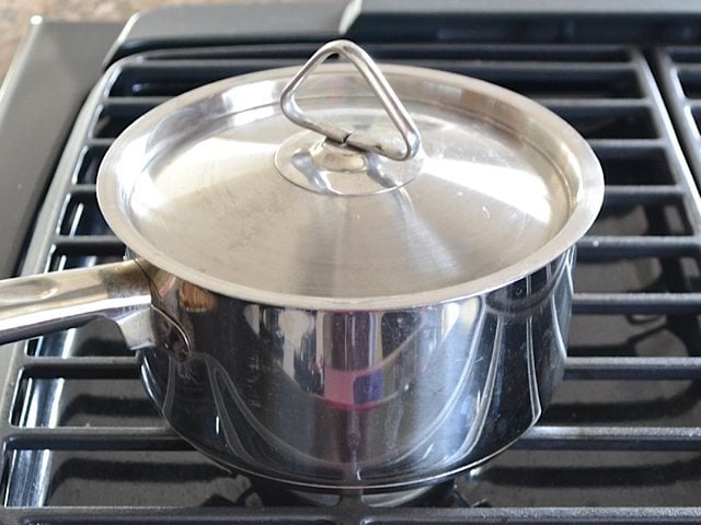 Pot covered with lid to let sit for 15 minutes 