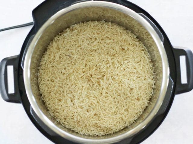 Pressure Cooked Rice in Chicken Broth