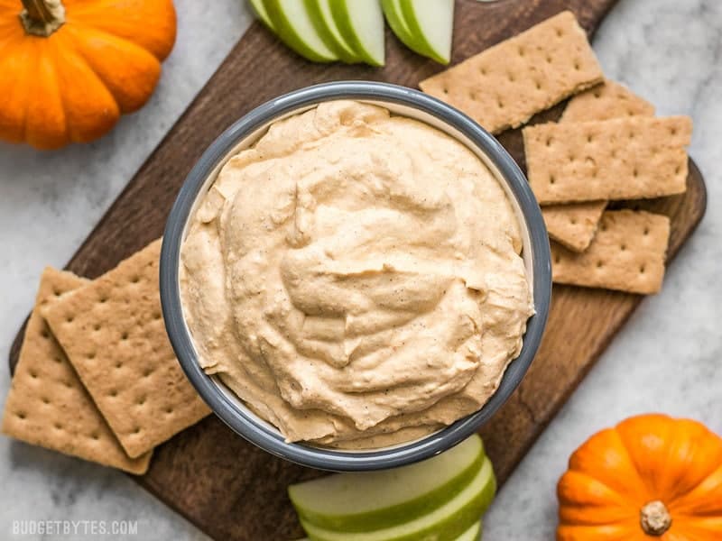 Pumpkin Cheesecake Mousse with graham crackers and apples for dipping.