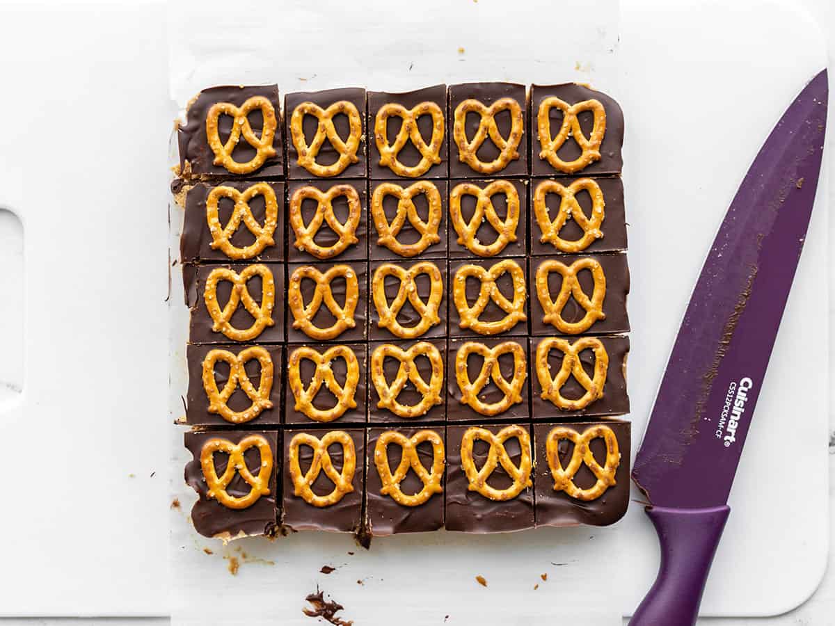 No Bake Pretzel Peanut Butter Bars being cut