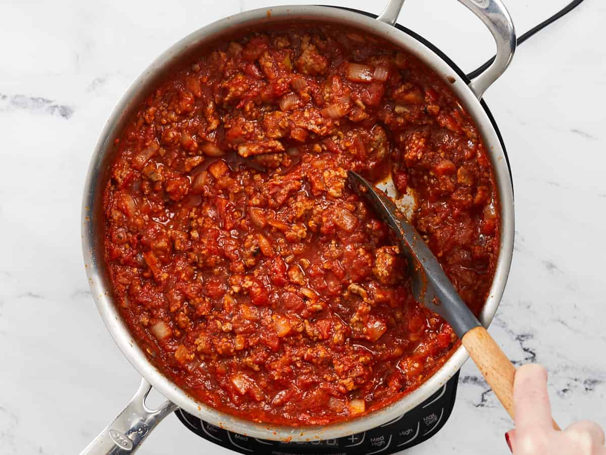 Finished meat sauce in the skillet.