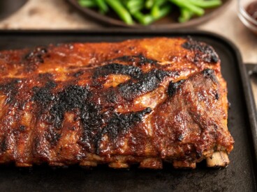 Platter of BBQ ribs.